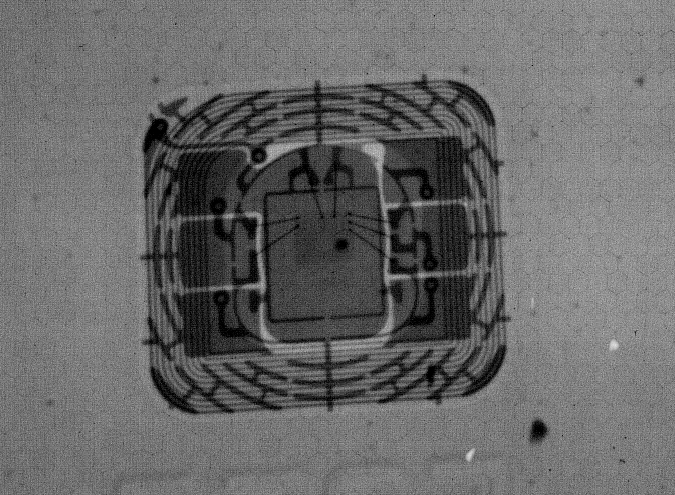 X-ray of an EMV chip. <i>Image by Daniel Cuthbert.</i>